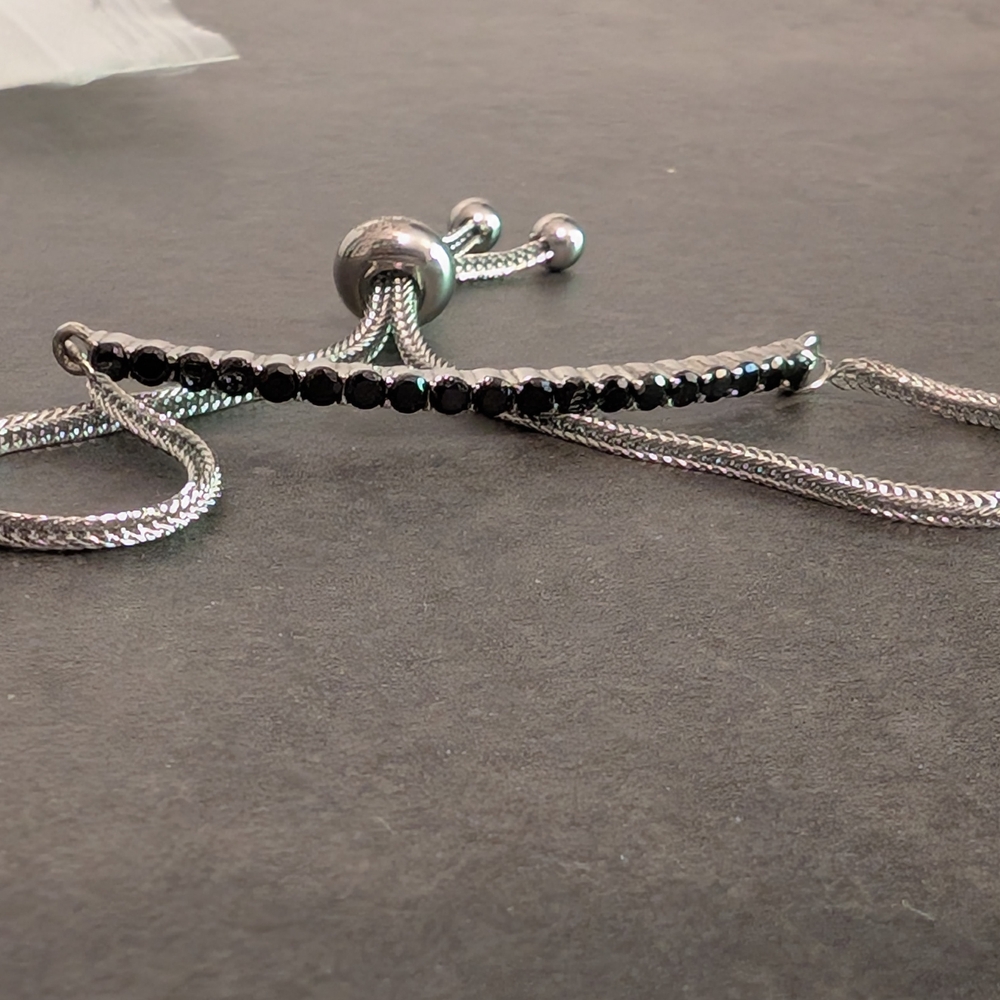 Elegant Black and Silver Bracelet
